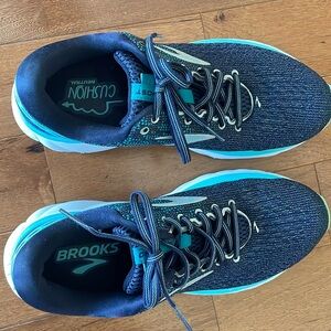 Brooks Ghost 11 Running Shoes Size 11